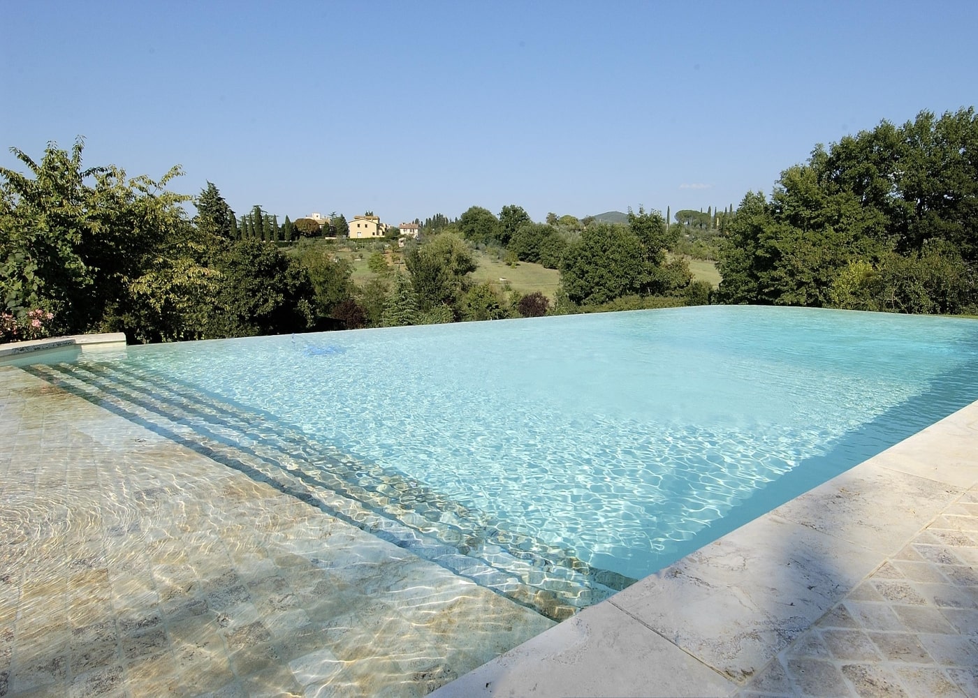 Design Pool in Tuscany by Gardenpool