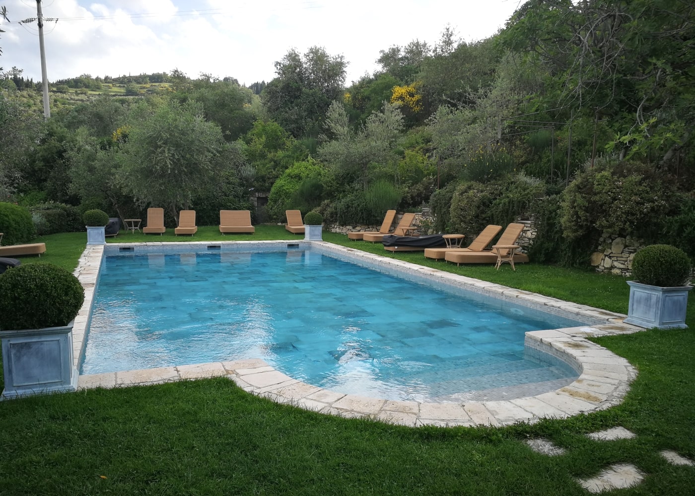 Realizzazione piscina di design in Toscana by Gardenpool