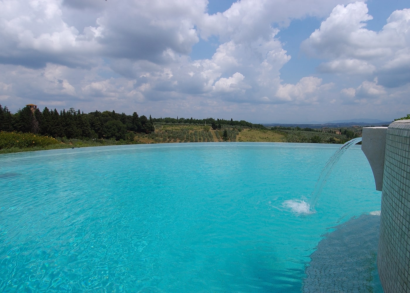 Realizzazione piscina di lusso in Toscana by Gardenpool