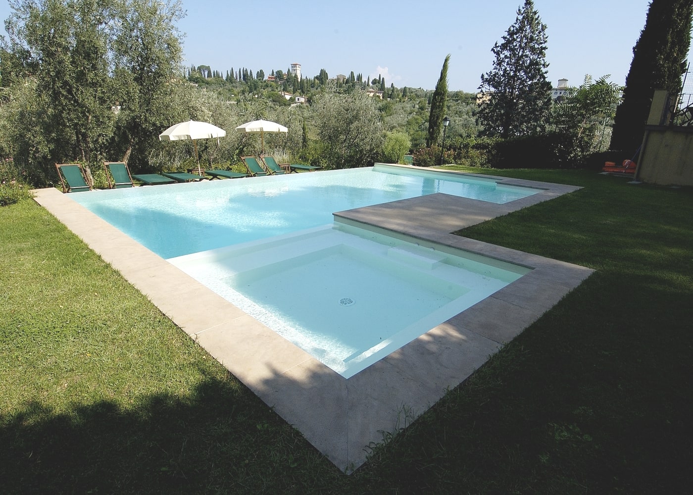 Realizzazione piscine uso ricettivo in Toscana