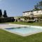 Realizzazione piscina classica in Toscana